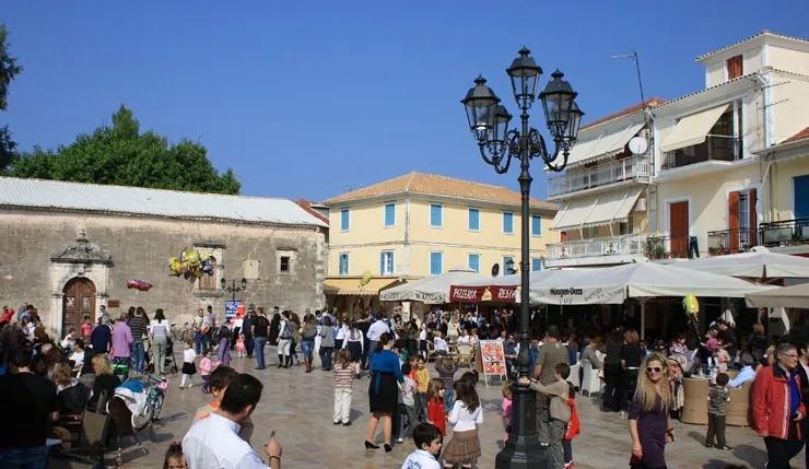 Central square of Lefkada town with cafes and local life